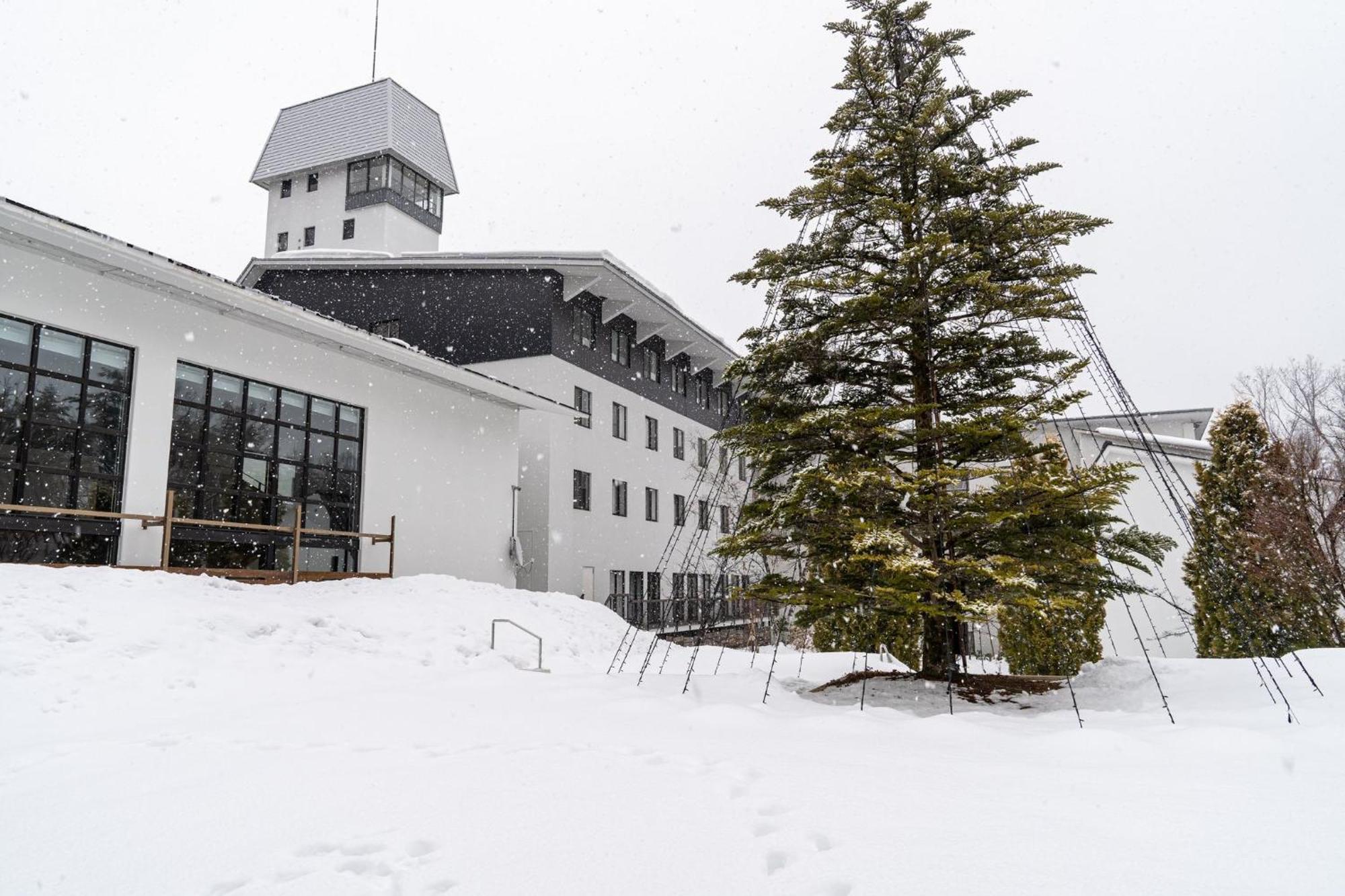 Holiday Inn Resort Shinano-Omachi Kuroyon By Ihg Kültér fotó