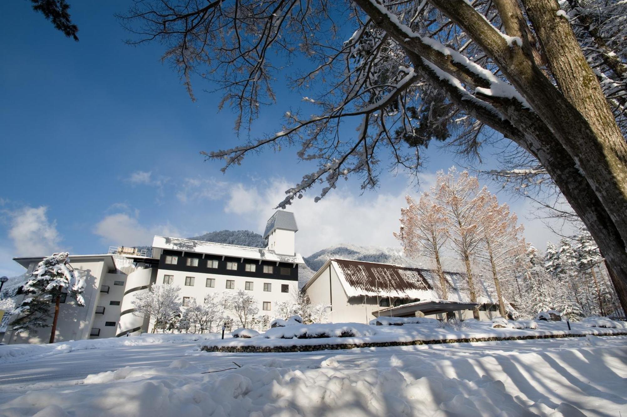 Holiday Inn Resort Shinano-Omachi Kuroyon By Ihg Kültér fotó